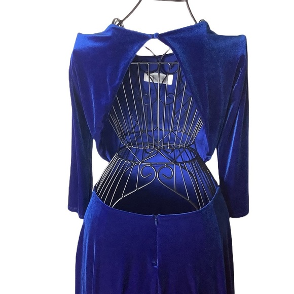 Lulus Charisma & Charm Royal Blue Velvet Backless Skater Dress – Size Large - Picture 3 of 9